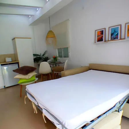 Holiday home Le Petit Con Piscina Privada